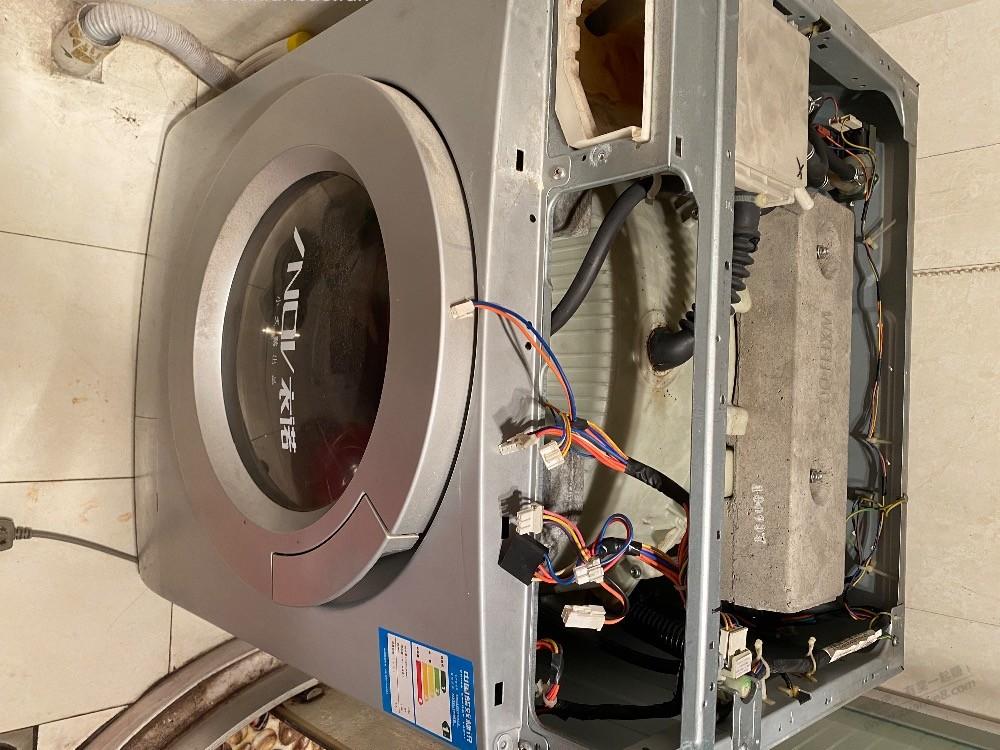 家里的所有家电家具都是我自己修的。但我觉得自己没出息 - 线报酷