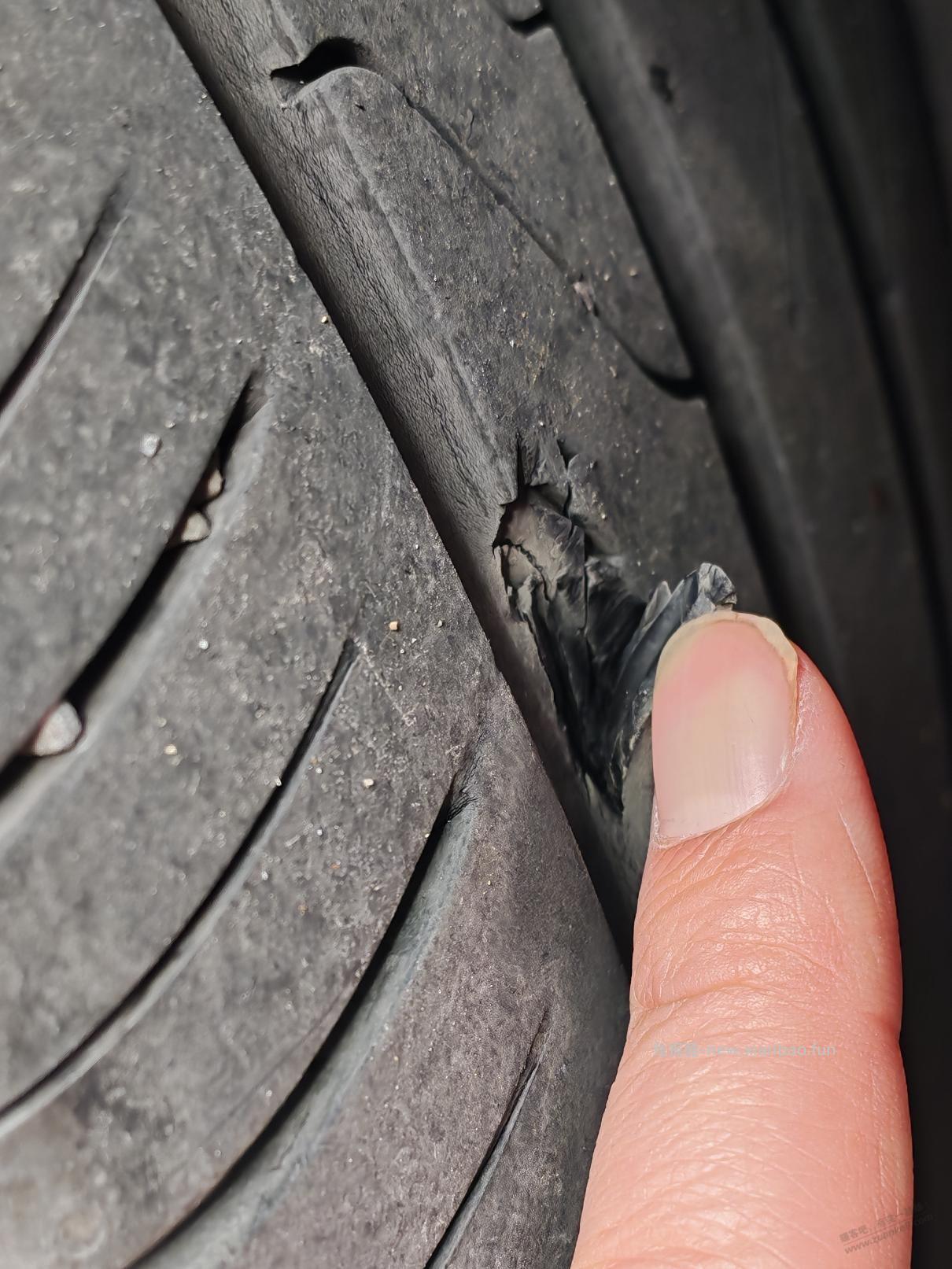 电车，2年，4万多公里，今天看有条口子，需要换轮胎吗？ 过年回去跑高速。谢谢兄弟们 - 线报酷