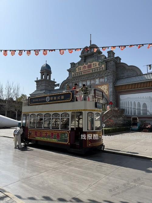昨天去宁波方特门口花四十元买了几件雨衣 - 线报酷