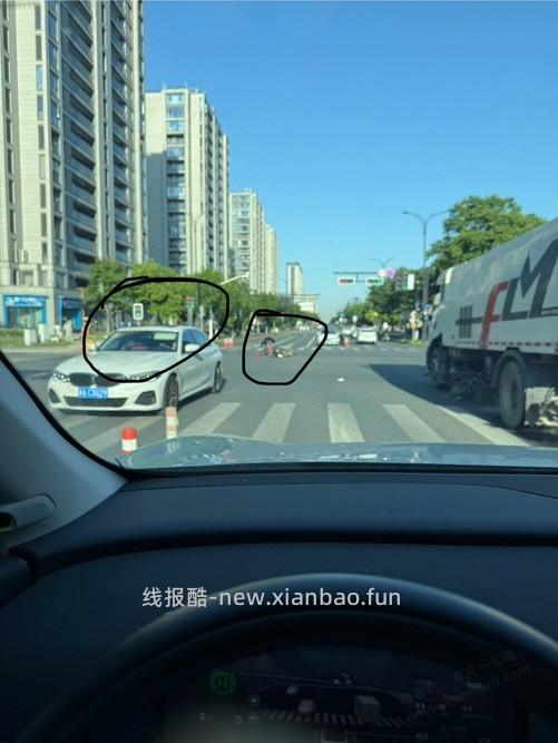 今天早上目睹一起交通肇事逃逸事件 - 线报酷