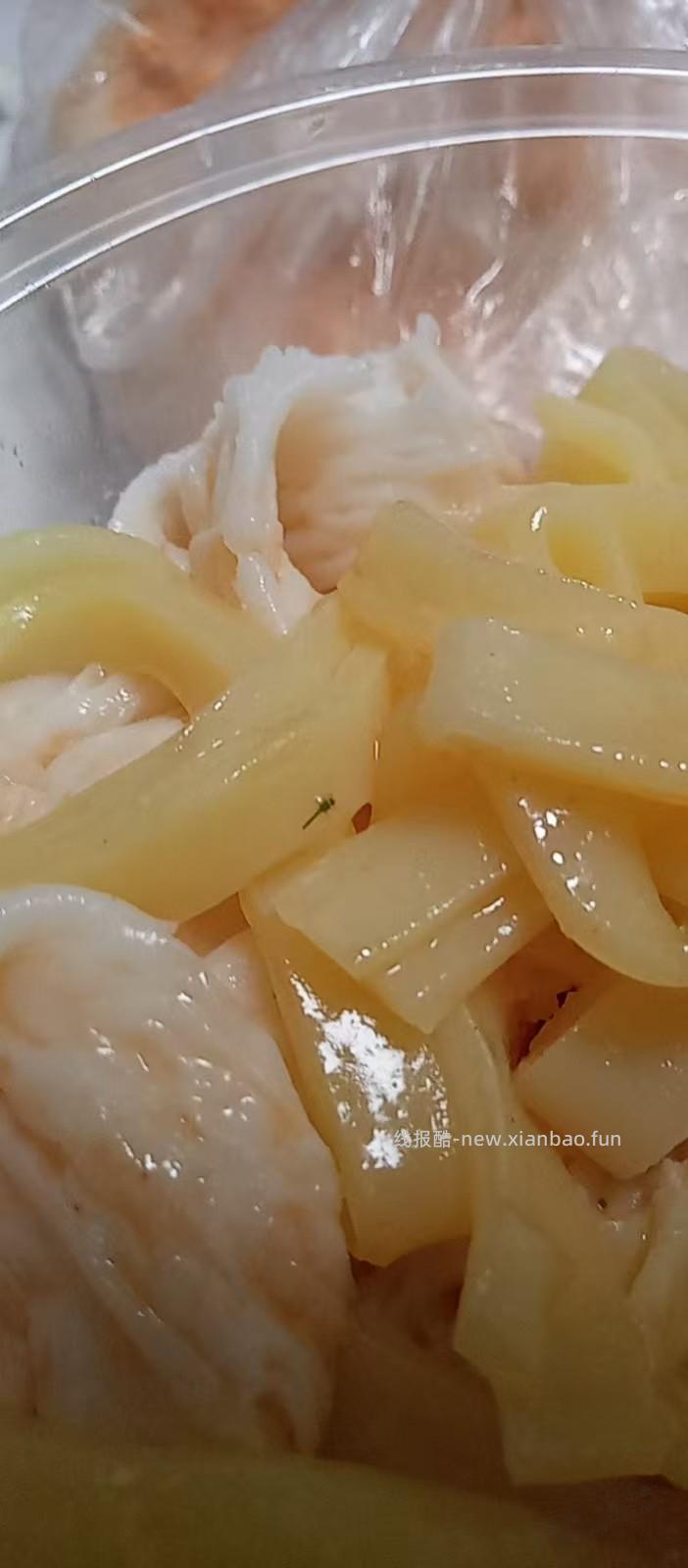 美团外卖凉皮里有虫子，放心赔只赔了5块合理吗 - 线报酷