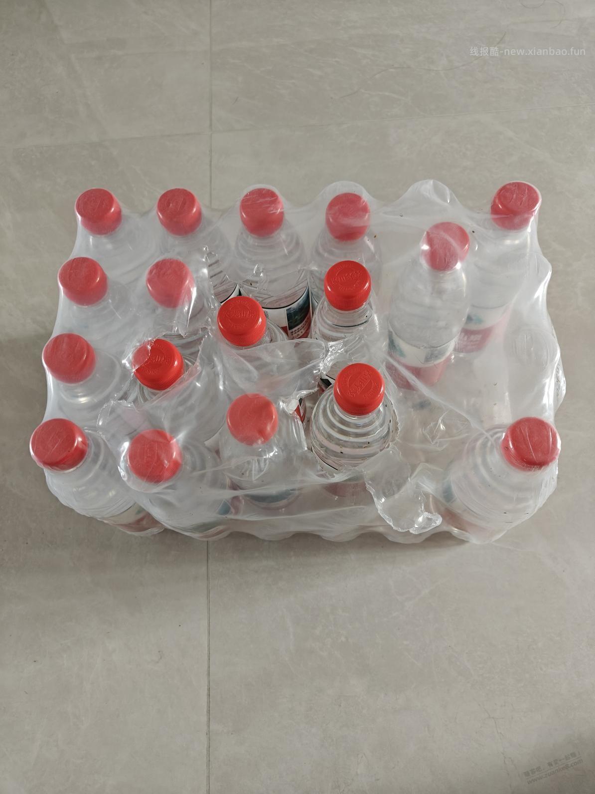 在农夫山泉水站买到这种红瓶农夫，是假货吗？ - 线报酷