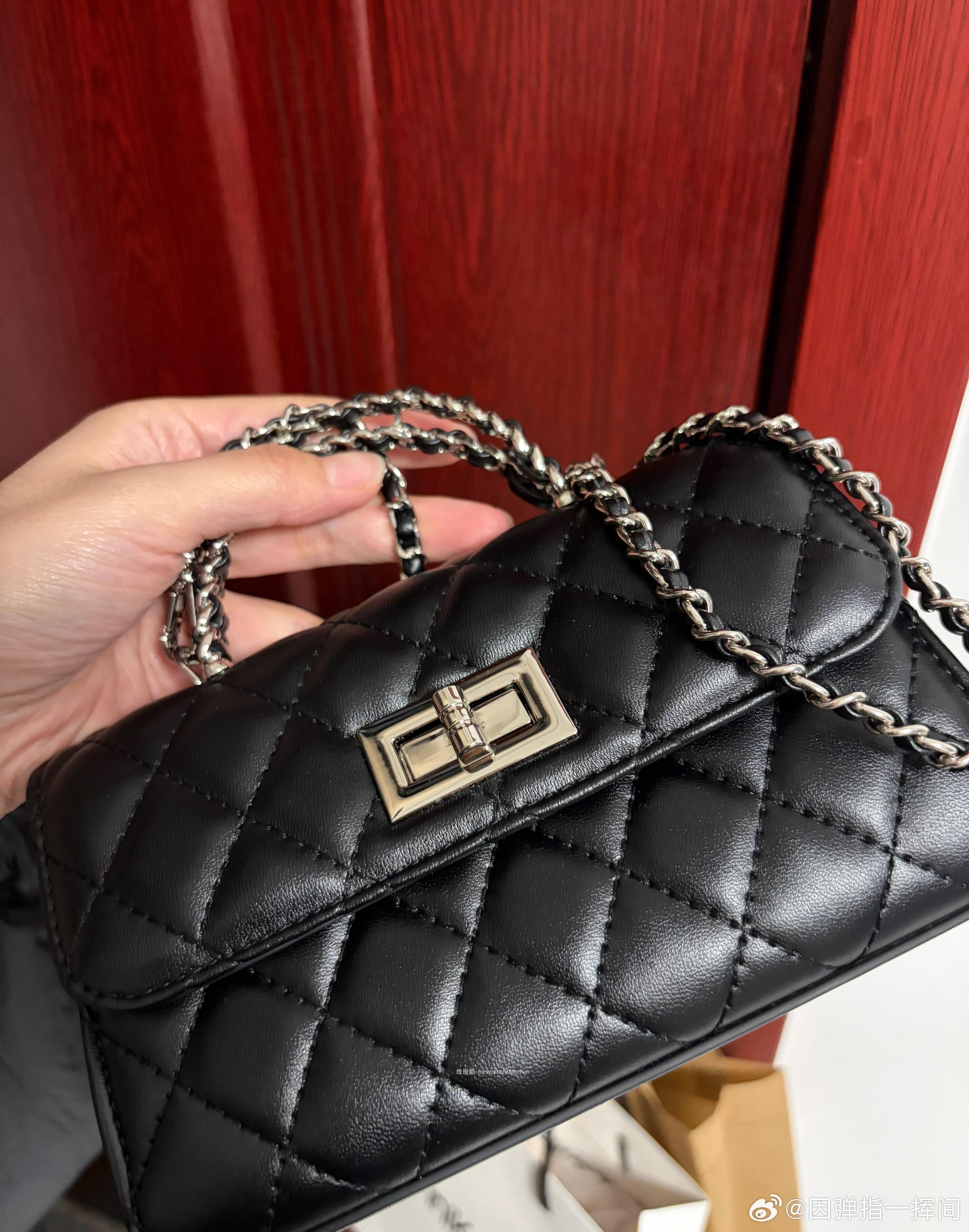 包包反馈 白色的皮软一点 但不是纯白色 个人觉得这个白有点显脏 想换其他颜色 - 线报酷