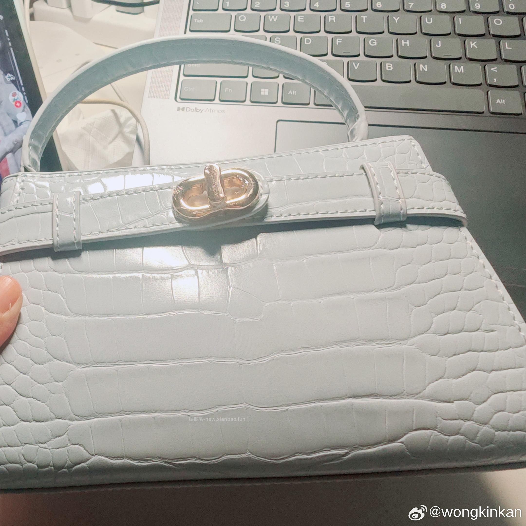 包包反馈 白色的皮软一点 但不是纯白色 个人觉得这个白有点显脏 想换其他颜色 - 线报酷