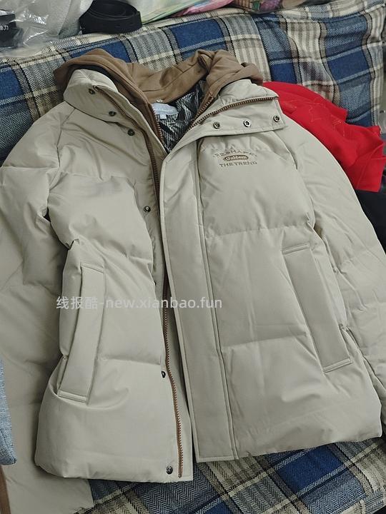 后排还能买45块钱的卡宾羽绒服！速来|我来反馈了 超多细节图对比森马陈都灵同款羽绒服 - 线报酷