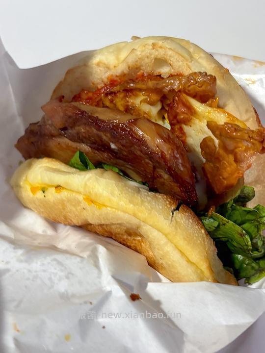 【车半走】必胜客好吃的新品熔岩汉堡三件套19.8 - 线报酷