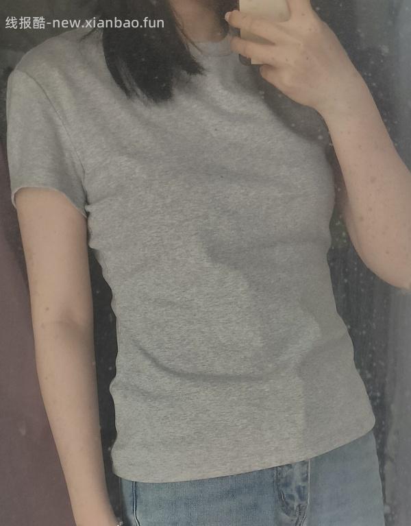 44买版型很好的范思蓝恩短袖 - 线报酷