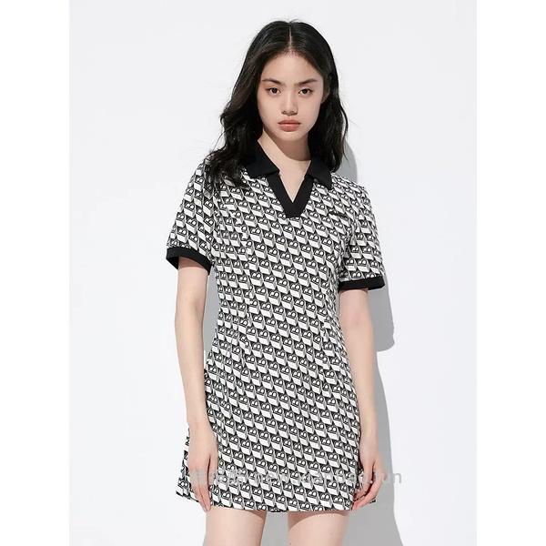 太平鸟断码裙子八九十 - 线报酷