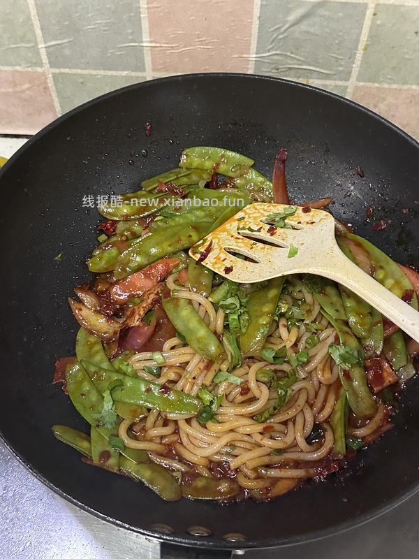 i新疆炒米粉进，好价辣风芹10r两包，千粉西施11r三包 - 线报酷