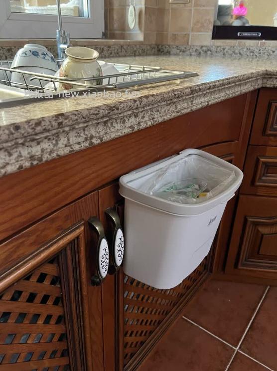 美丽雅无盖厨房悬挂式垃圾桶4L 拍白色款 4.9元 - 线报酷