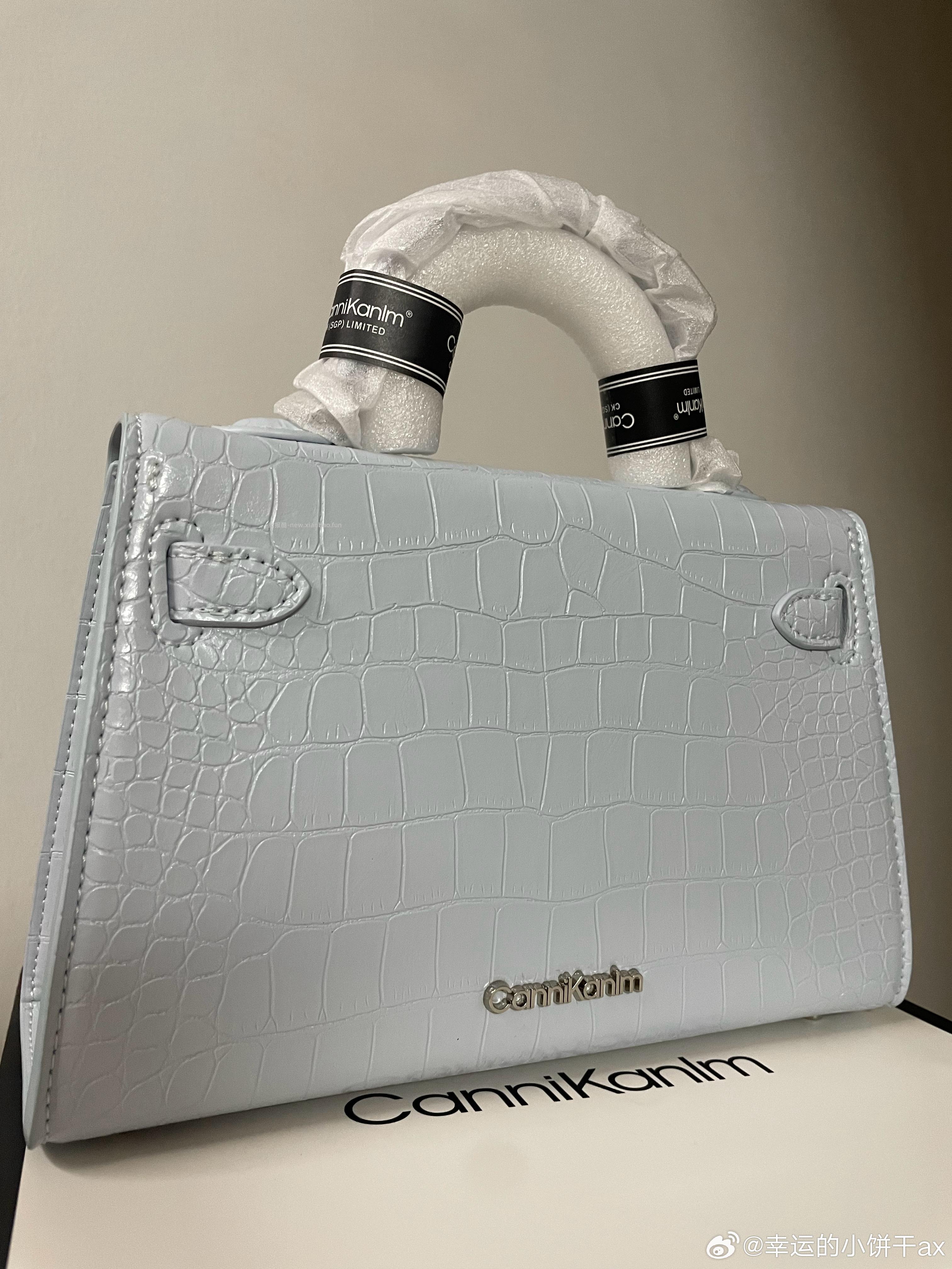 包包反馈 白色的皮软一点 但不是纯白色 个人觉得这个白有点显脏 想换其他颜色 - 线报酷