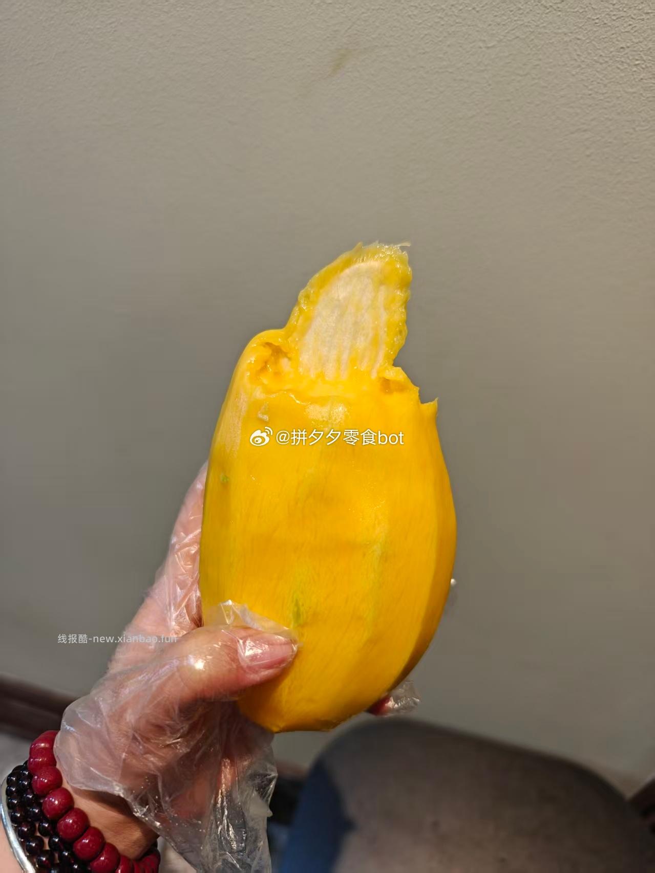 这样子一整个抱着啃 特别的爽 - 线报酷