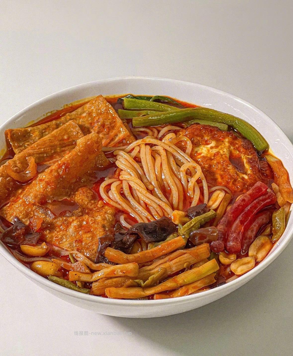 臭宝疯狂螺蛳粉330g*1袋+欢享版228g*6袋 40元 - 线报酷