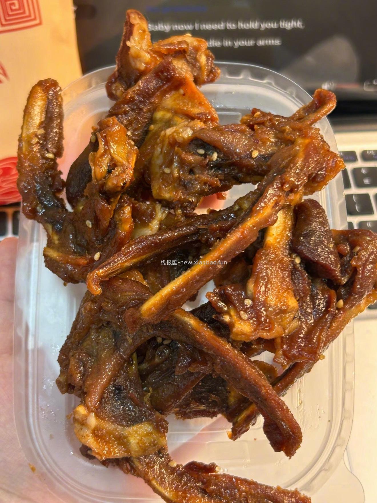 口水直流 🤤 我每样都下单了一份 馋死我了 陈阿炳的零食特辑 . - 线报酷