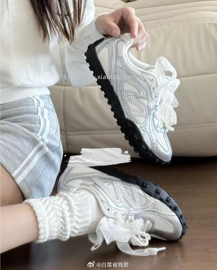 骆驼流光德训鞋 121元 - 线报酷