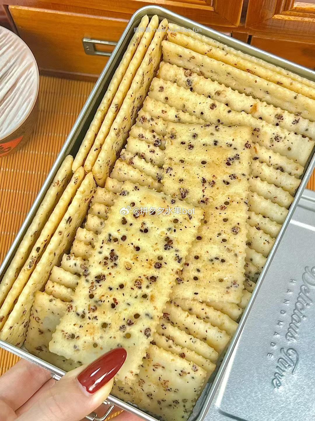 阿婆家黑松露火腿苏打饼干500g约22包 14.3元 - 线报酷