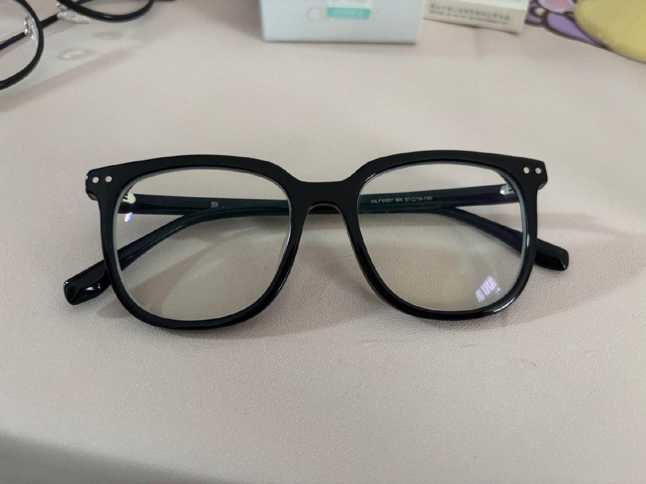 眼镜反馈贴p1实付16小猫眼款式1.60超轻。p2实付164去年双十一买的 - 线报酷