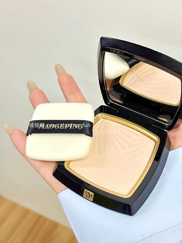 毛戈平小金扇粉饼7g 166元 - 线报酷