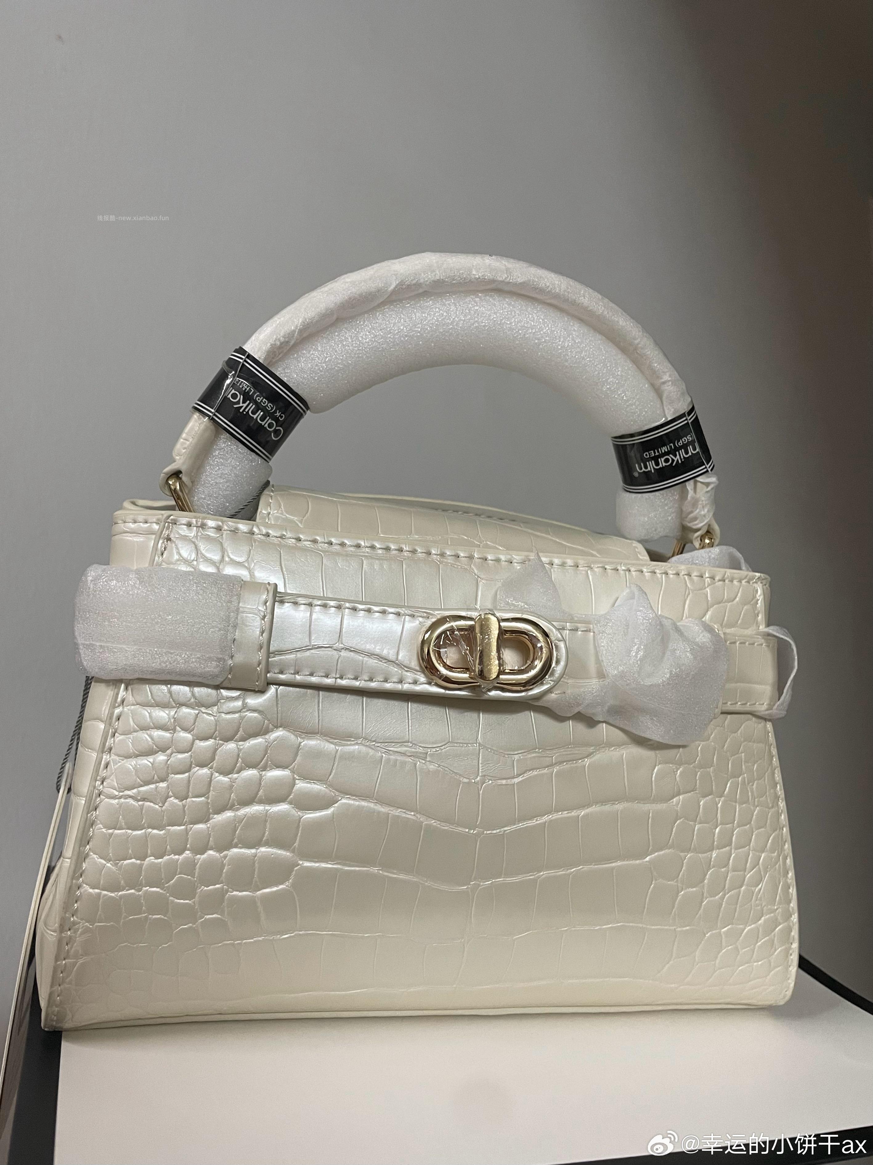 包包反馈 白色的皮软一点 但不是纯白色 个人觉得这个白有点显脏 想换其他颜色 - 线报酷