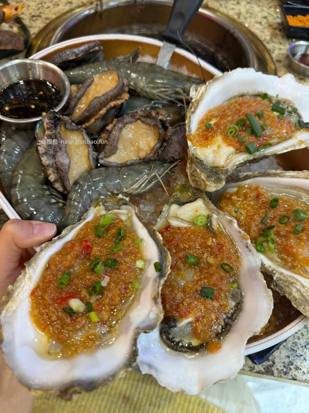 我今天进城去吃作作烧肉啦 我对这家店印象特别好 主要它点多少给上多少 - 线报酷